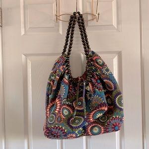 Super cute vacation/beachy tote. Used once, great shape. . 🏖️ ☀️ 🍹
